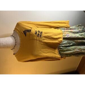 Mustard Yellow Women's Crew Neck Sweater with Giraffe Embroidery